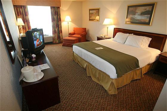 Holiday Inn Express & Suites - Worthington, An Ihg Hotel Pokoj fotografie