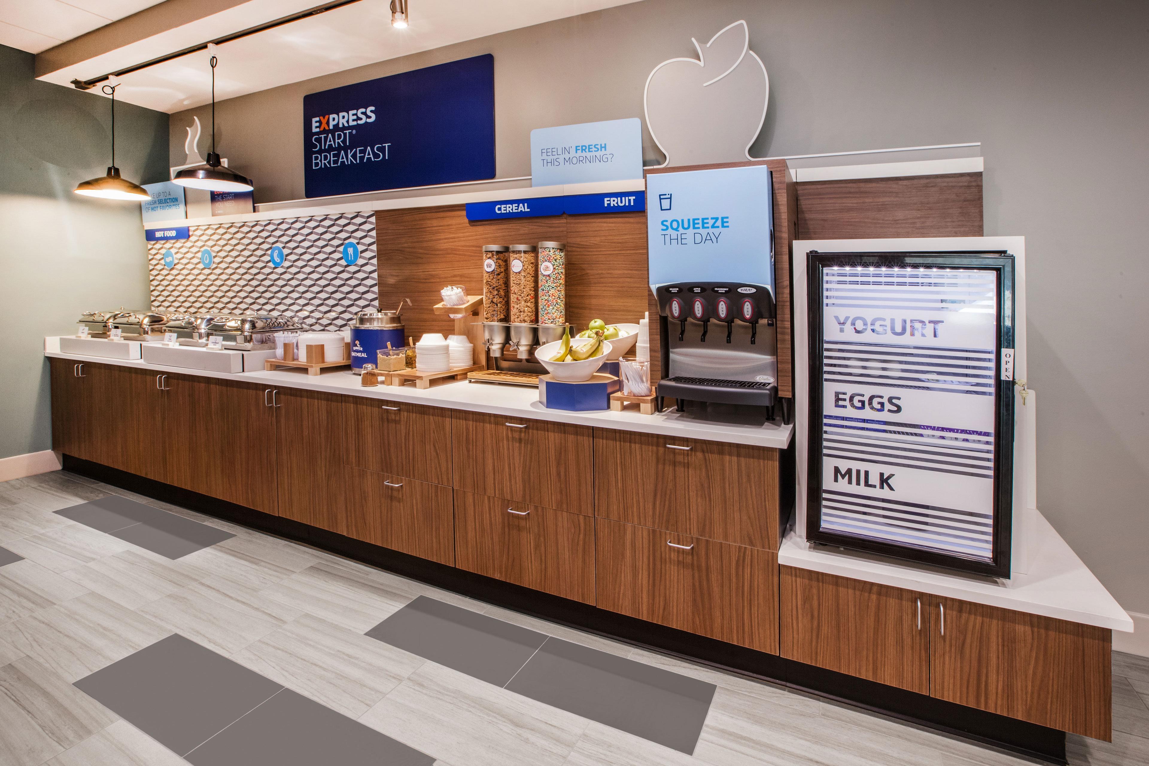 Holiday Inn Express & Suites - Worthington By Ihg Exteriér fotografie