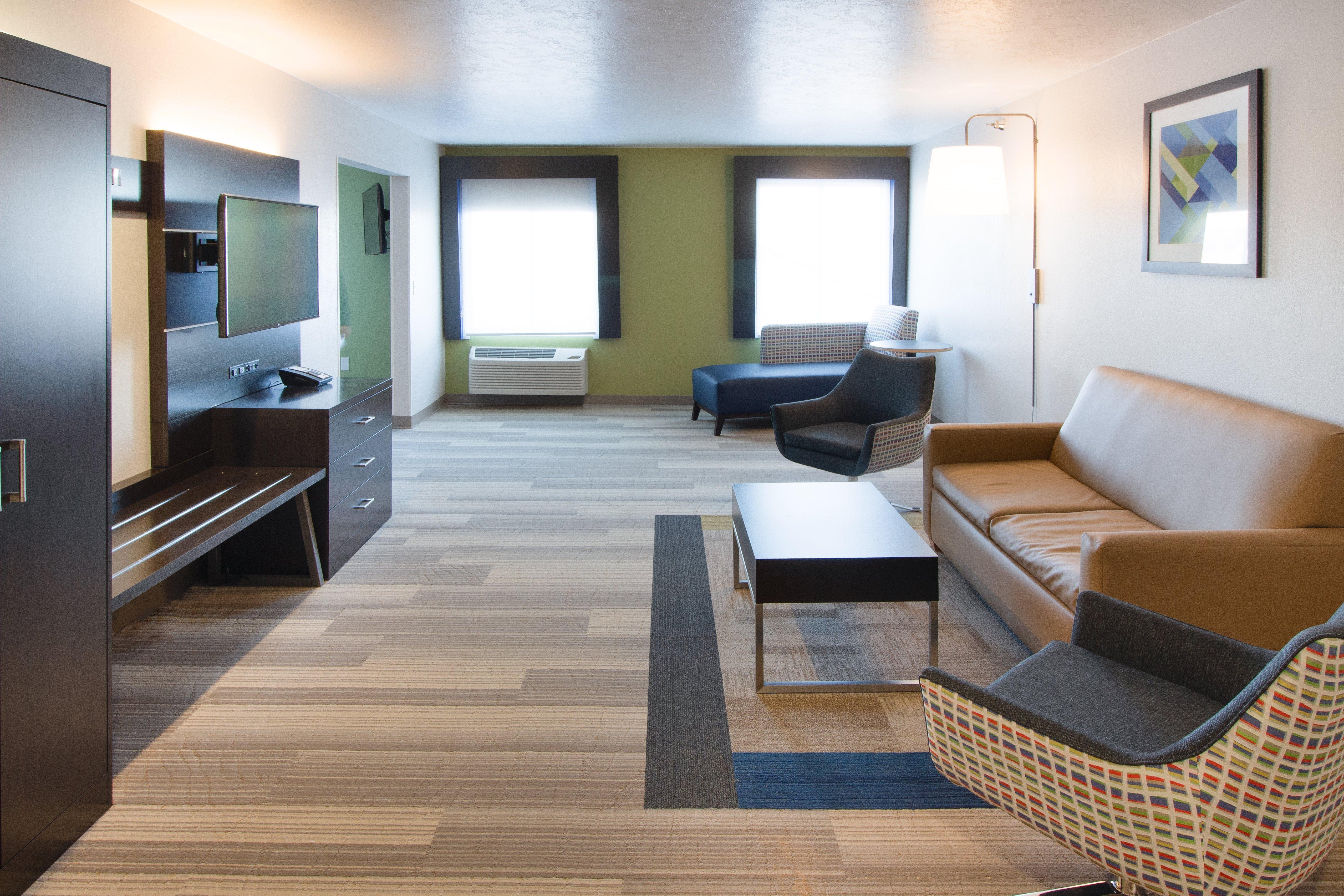 Holiday Inn Express & Suites - Worthington By Ihg Exteriér fotografie