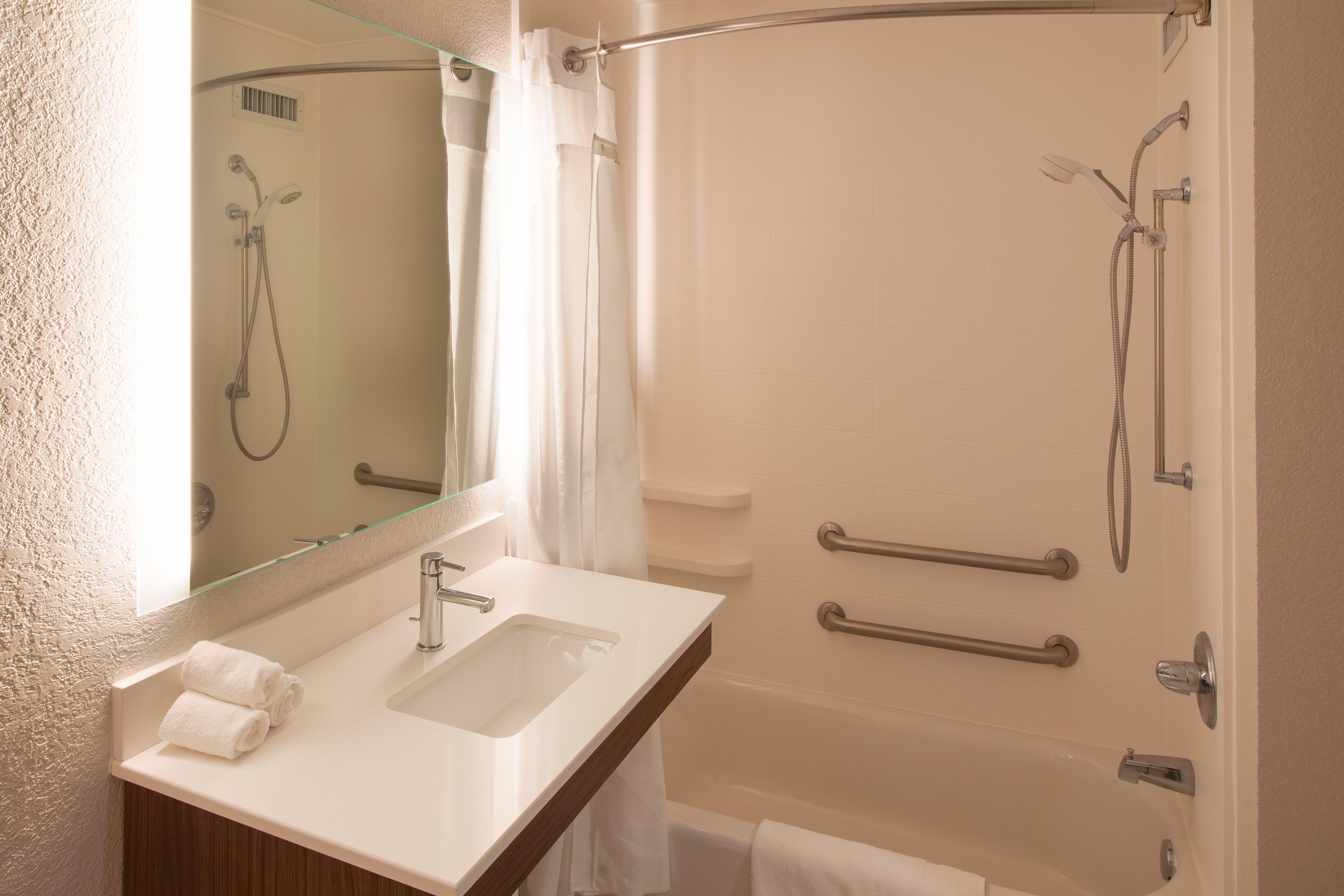 Holiday Inn Express & Suites - Worthington By Ihg Exteriér fotografie
